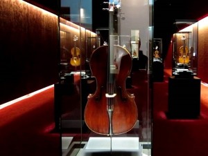 Visite guidate al Museo del Violino a Cremona.